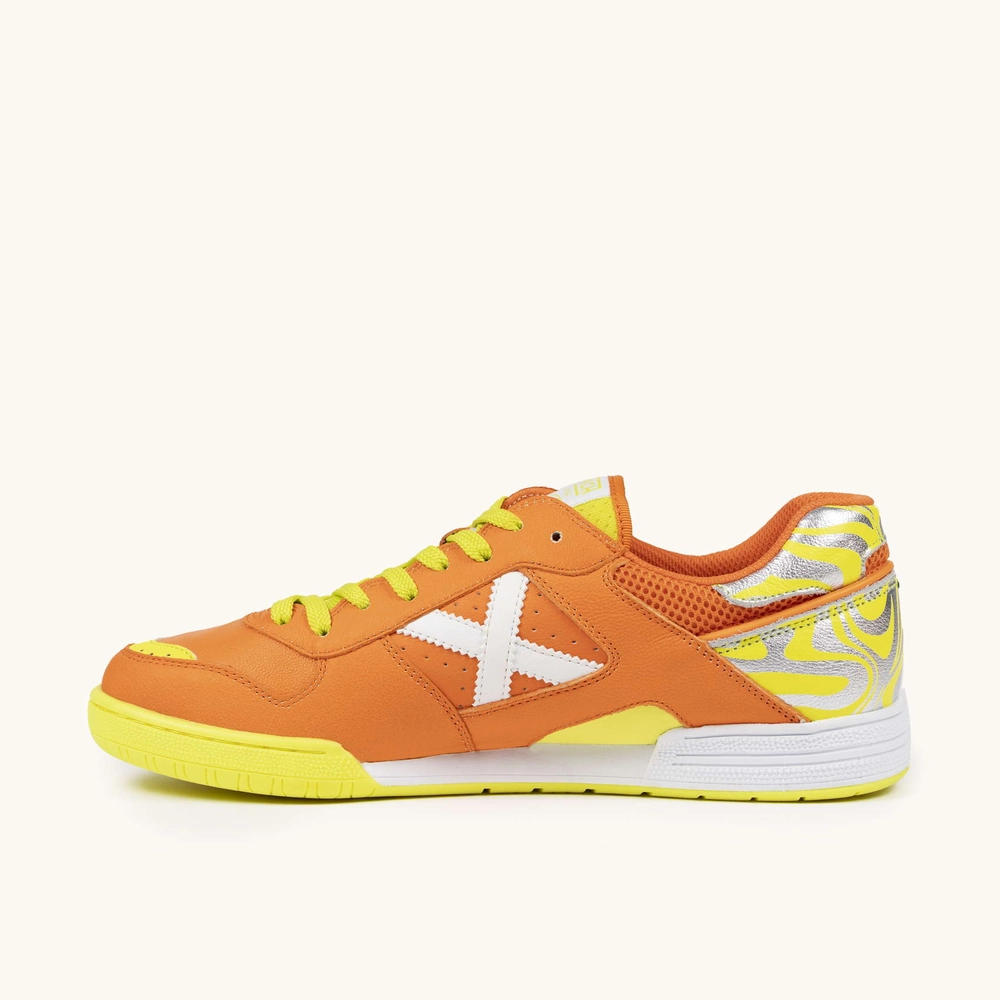 Imagem alternativa do produto Chuteira Futsal Continental V2 Laranja